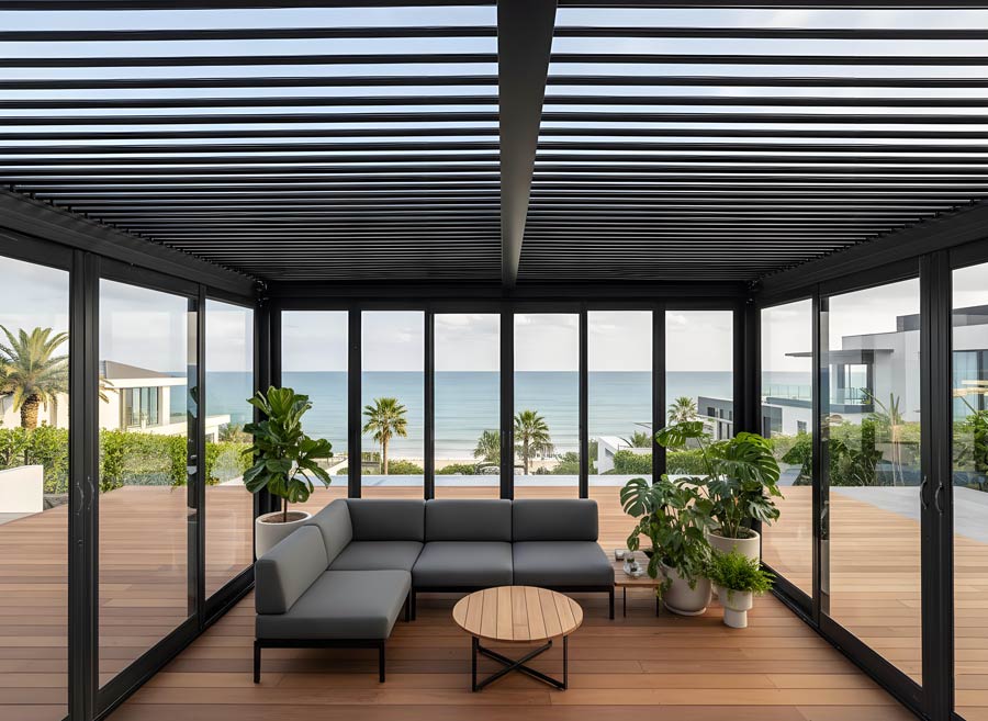 SLP-4x3-photo-910-900x657