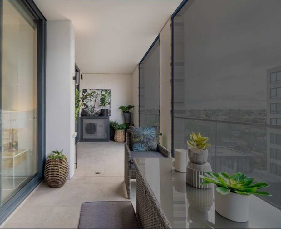 Terrace-Photo-101-B-900x734